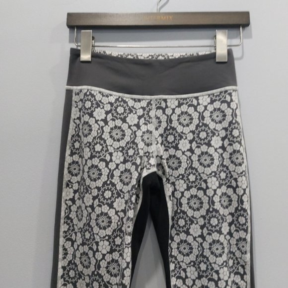 Lululemon Compass Pant Twiggy Printed Nimbus / Soot Light - Picture 2 of 6